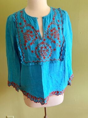 J Crew Linen Embroidered Cotton Top - Turquoise with Red Stitching - like new